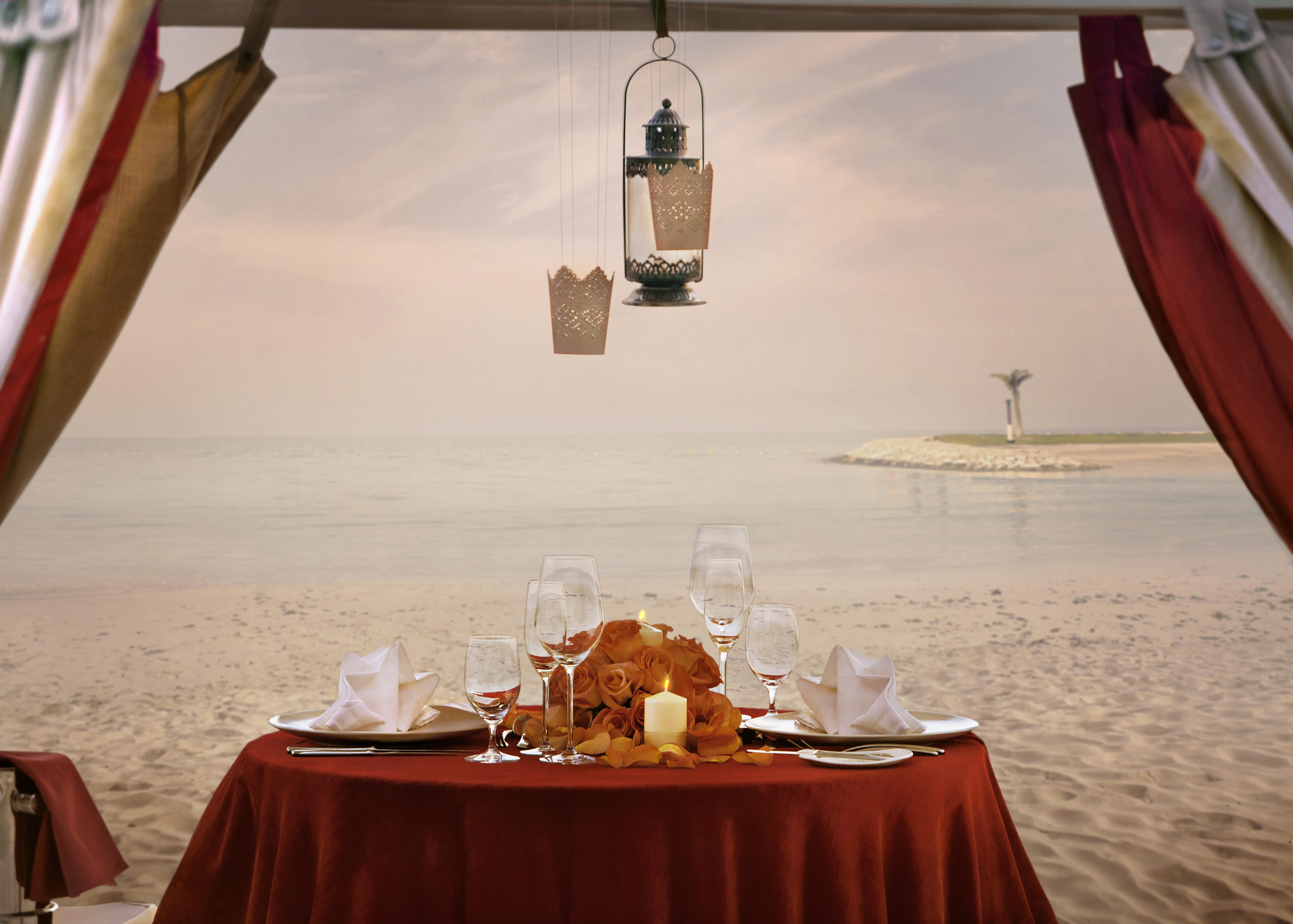 Sofitel Bahrain Zallaq Thalassa Sea&Spa Hotel Al-Manamah Bagian luar foto A view of the beach at Jumeirah Rotana