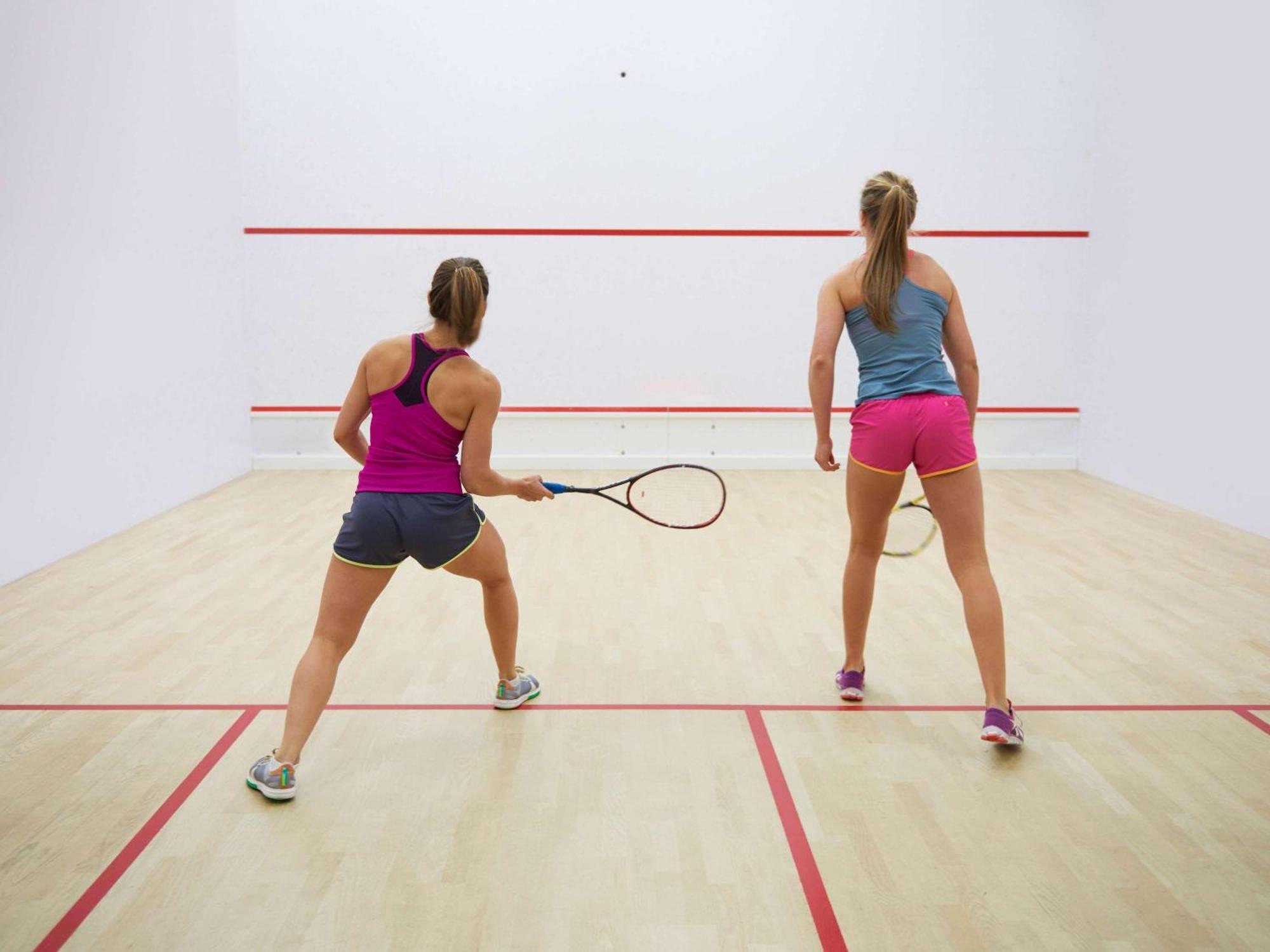 Sofitel Bahrain Zallaq Thalassa Sea&Spa Hotel Al-Manamah Bagian luar foto Squash doubles